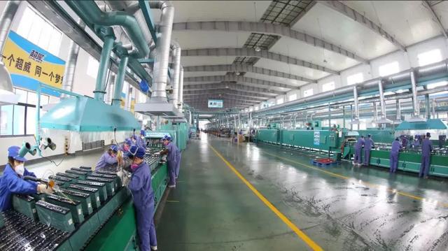 电动车换电瓶,天能和超威怎么选?从产品、寿命、价格告诉你